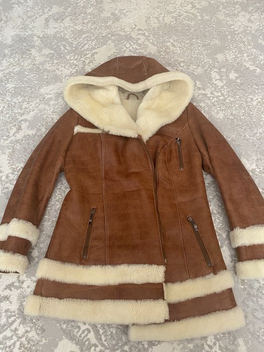 Продам натуральную дублёнку.