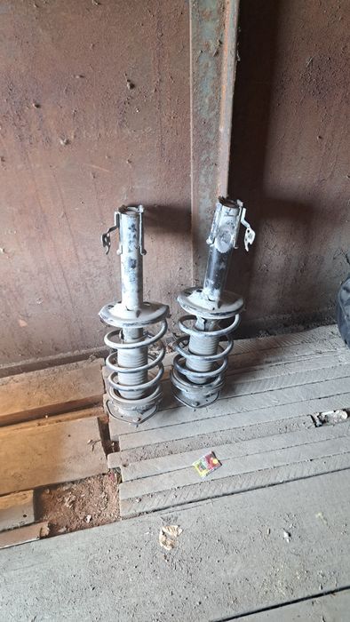 Амортизаторы в хорошем состоянии