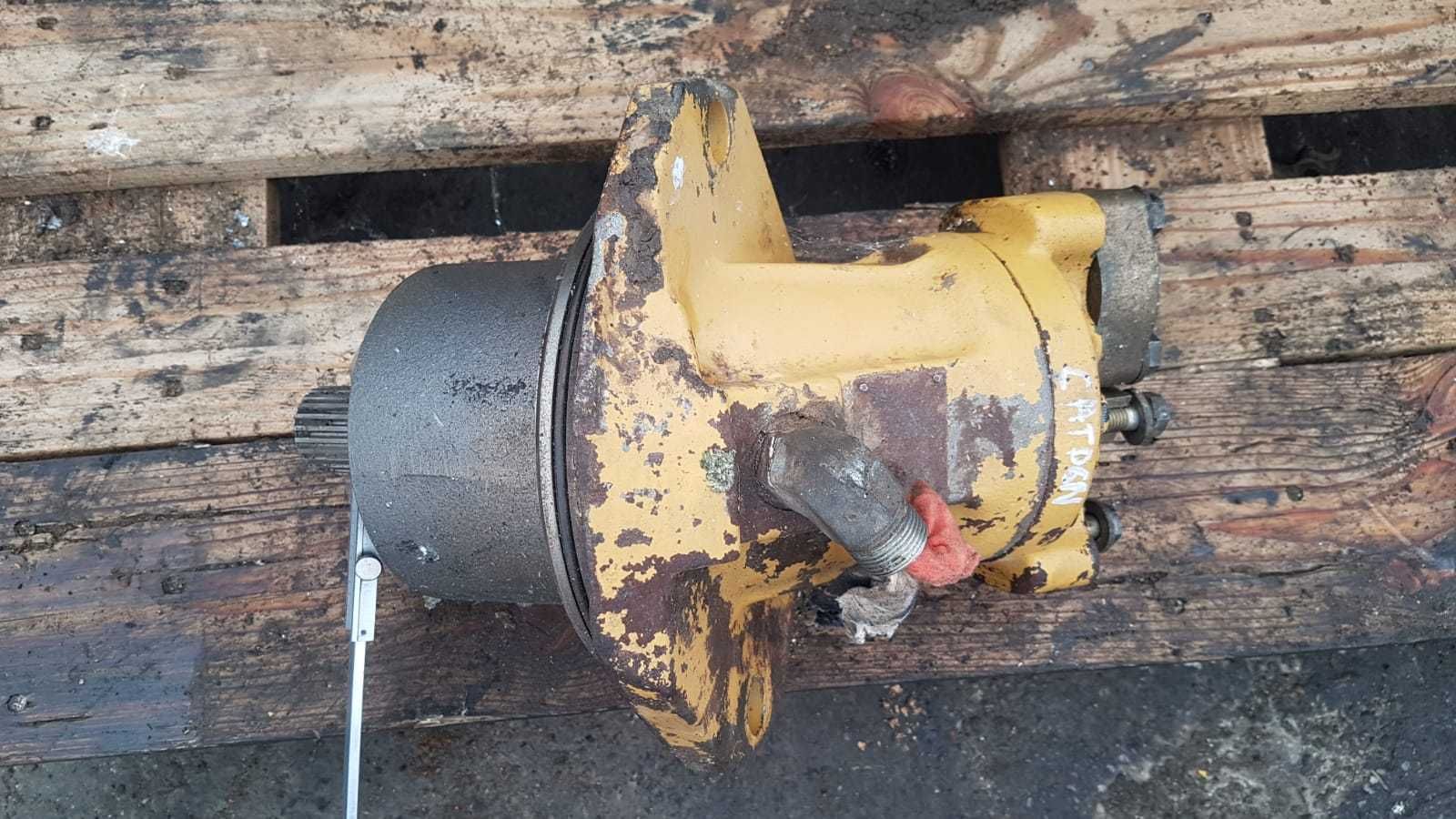 Hidromotor buldozer Caterpillar D6N , D5N