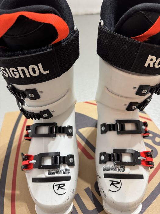 Ски обувки Rossignol