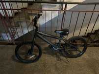 Vand bicicleta copii ( 5-9 ani )