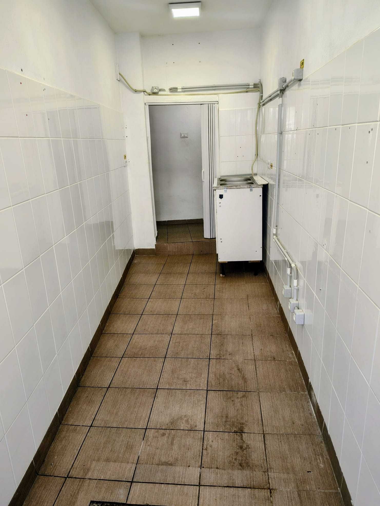 Spatiu comercial situat in centru istoric al municipiului Brasov