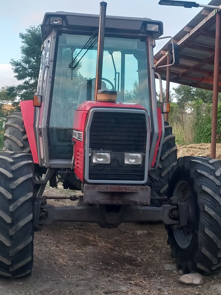 Vând tractor Massey Ferguson!