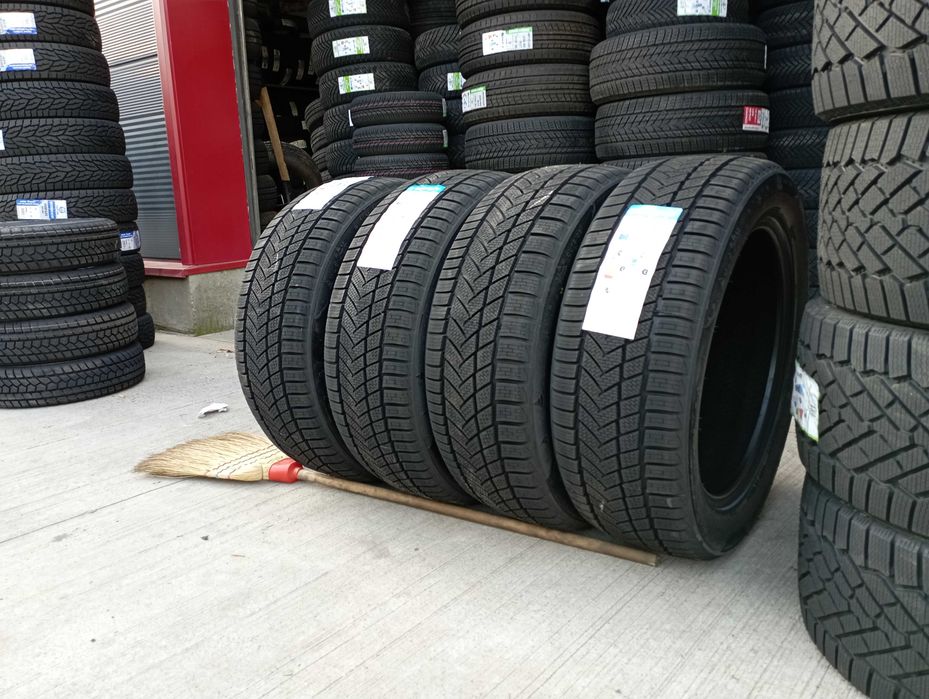 Anvelope 235/55/19 Sunny Noi De Iarna