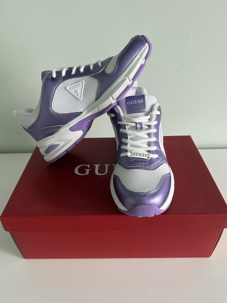 Дамски сникърси Guess
