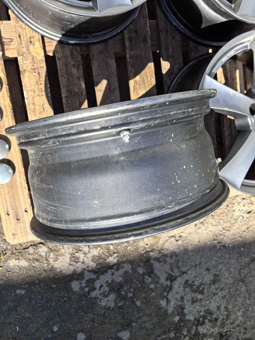 17 цола 5 х 108 мм ФОРД / Волво - 7,5 Инча - ЕТ 55