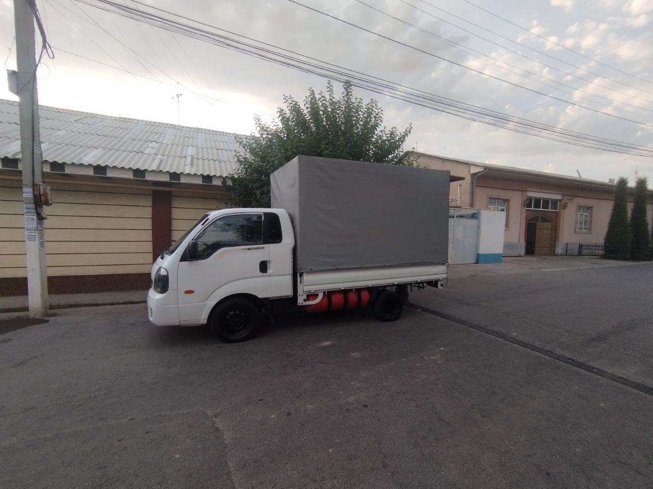 Kia bongo 2014 yil turb turgan kamciligi yoq balonlari yengi hamasi