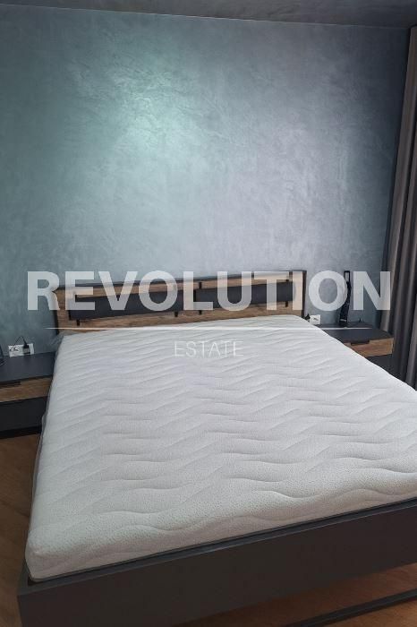 Тристаен апартамент в района на кк. Чайка!