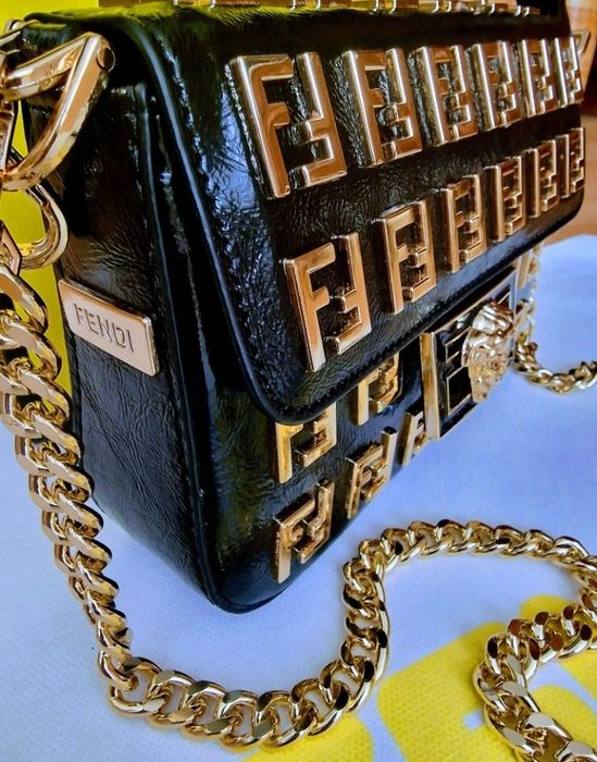 Geanta damă piele naturala,editie limitată import Italia, curea detasa