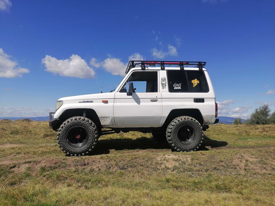 Toyota land cruiser