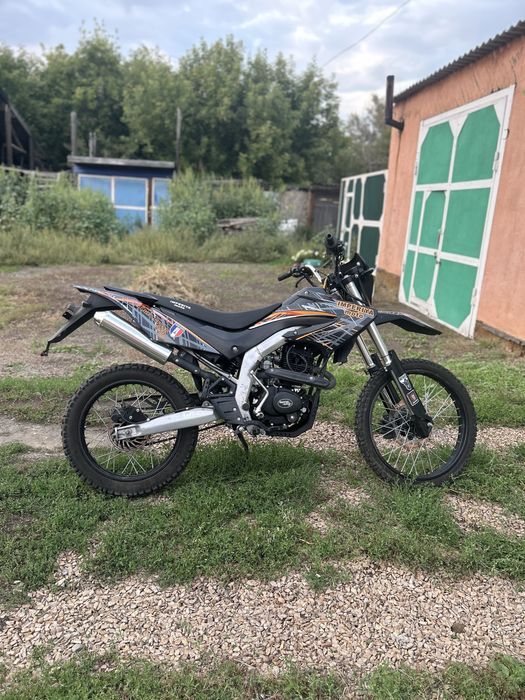Мотоцикл эндуро 250 куюов