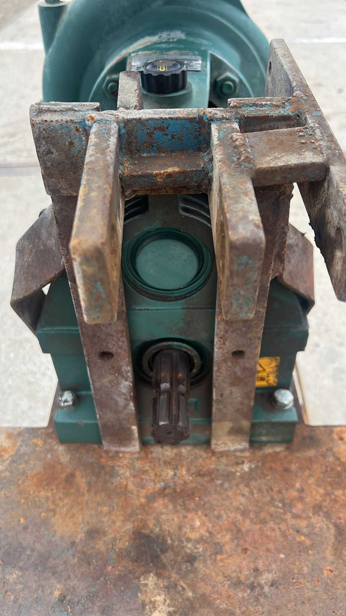 Помпа за напояване Caprari MEC-D2/65A (+ редуктор и рамка)