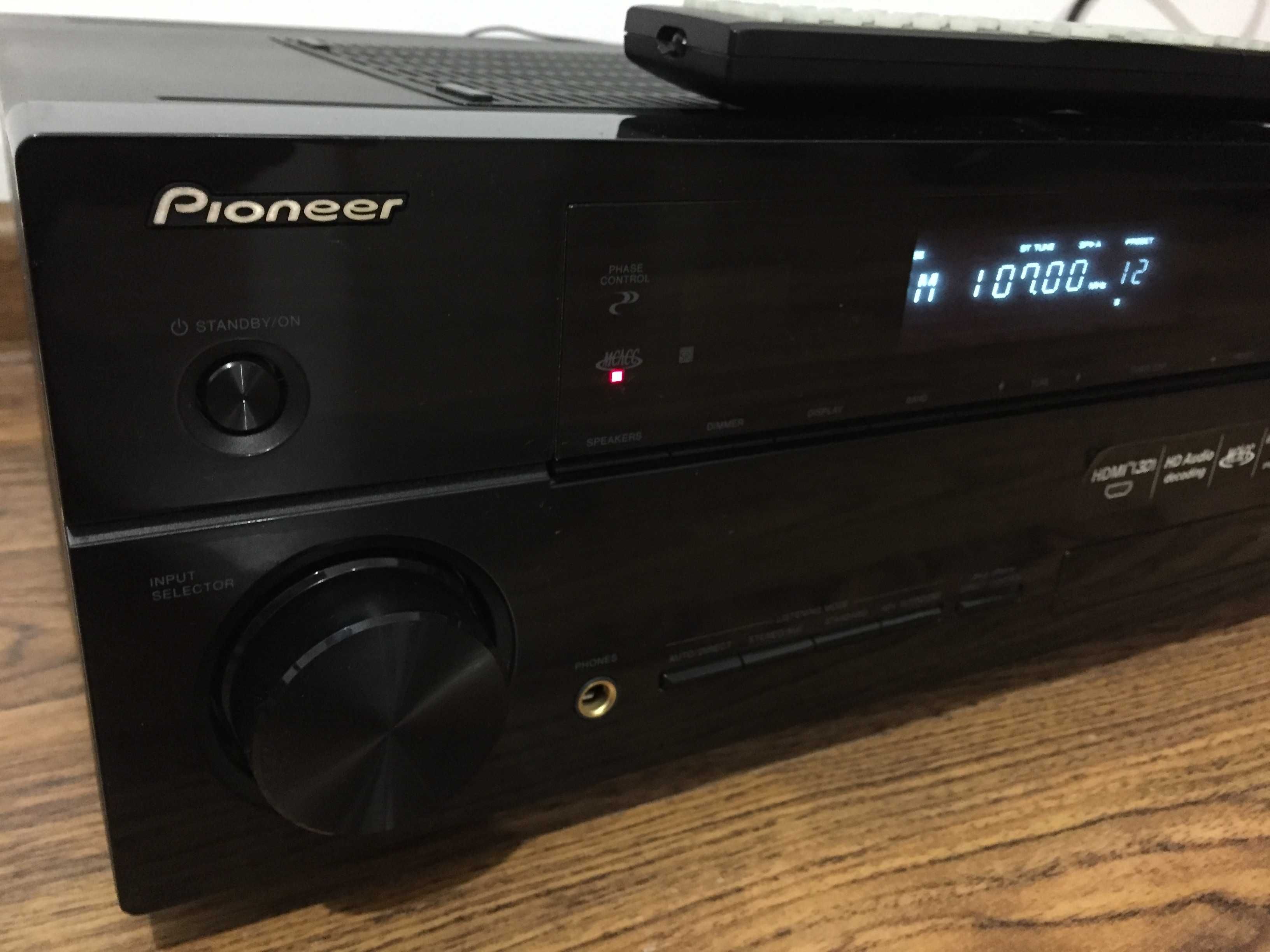 AV Ресивер 7.1 Pioneer VSX-820 RMS 7x130w (HDMI,USB,3D,Bluetooth)