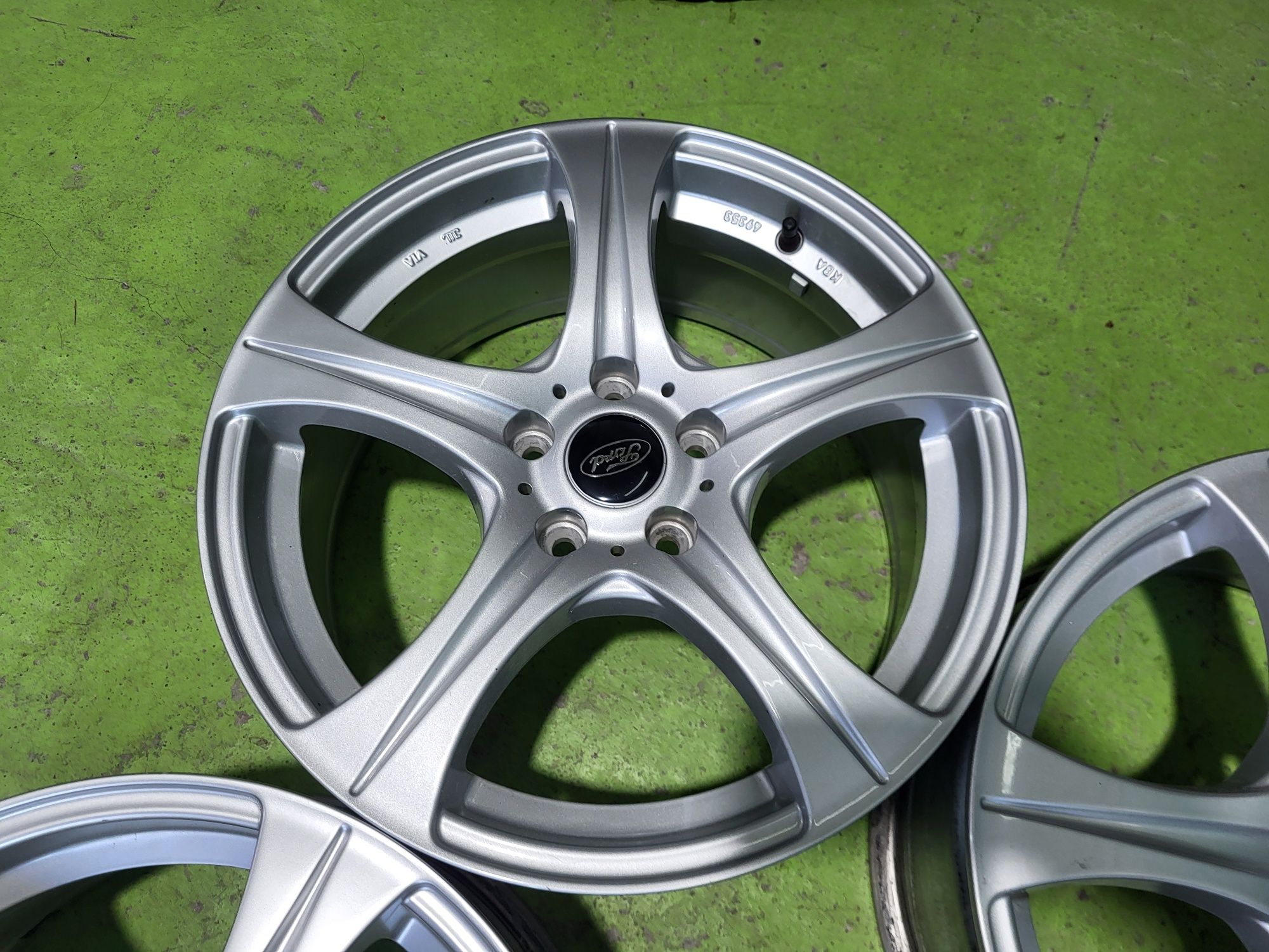 17 5x108 Ford лети джанти 5х108 форд