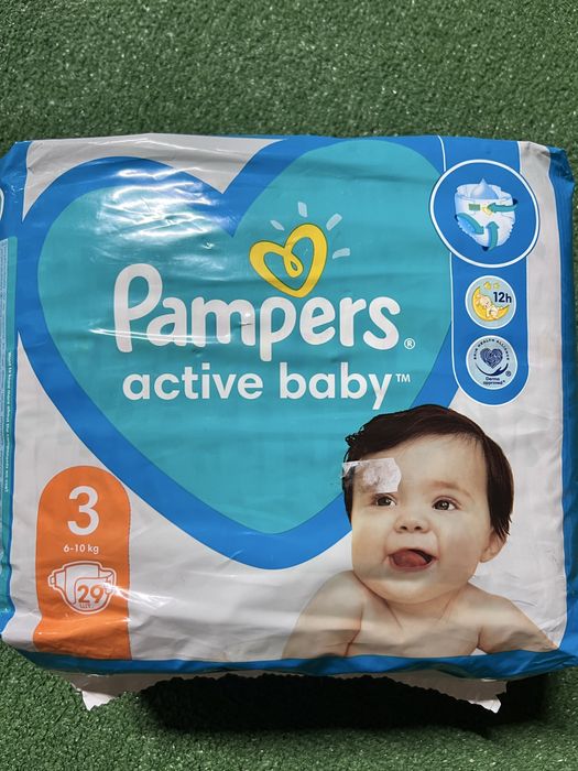 Vand scutece Pampers