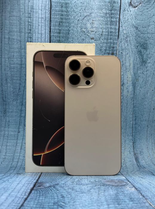 Iphone 16 Pro Max 256gb в новом состоянии ,на гарантии