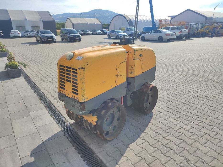 Cilindru vibro-compactor cu telecomanda Wacker Neuson RTK-SC3