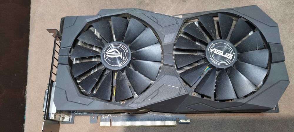 ASUS ROG STRIX Radeon RX 570 4GB Gaming.