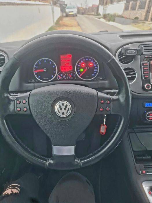 Vw Tiguan 2.0 benzina automat 2009 panoramic clima