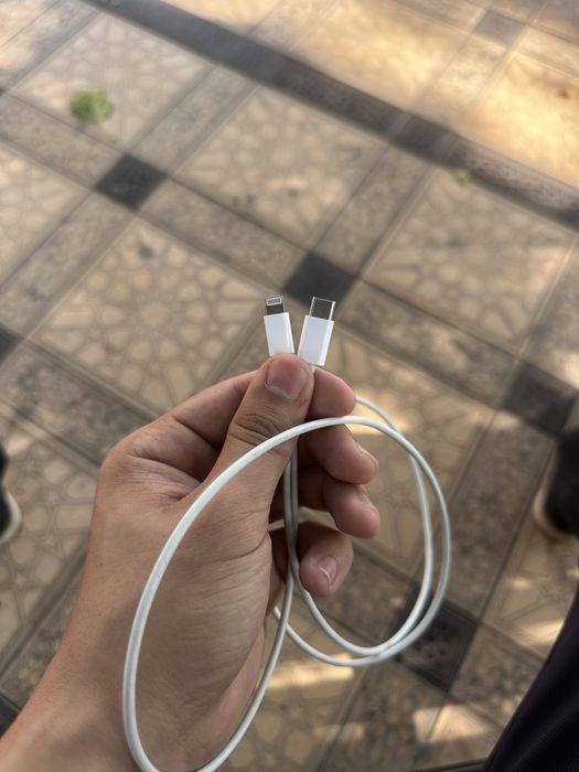 Зарядчик доя iphone