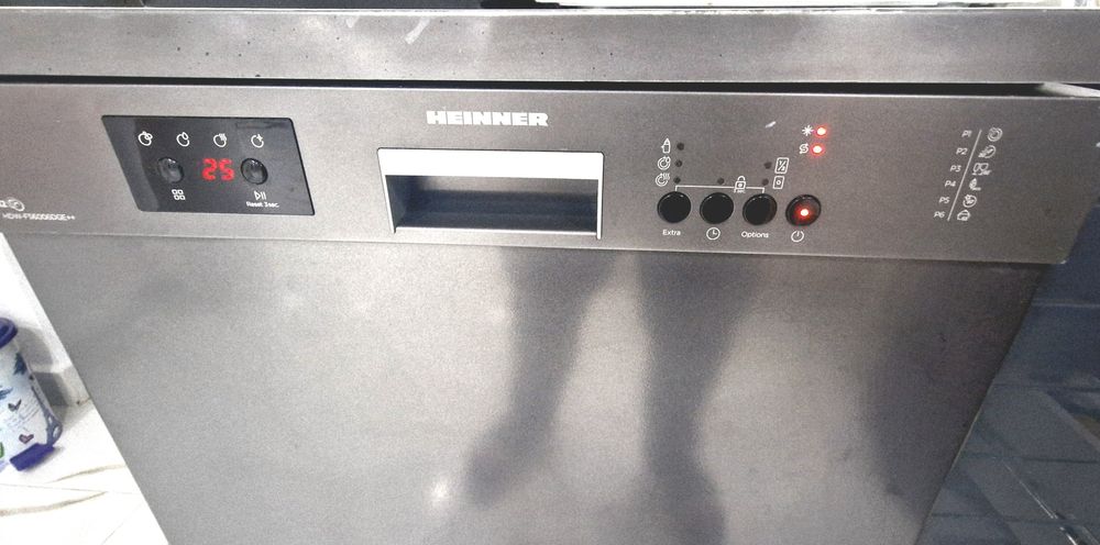 Masina de spalat vase Heinner