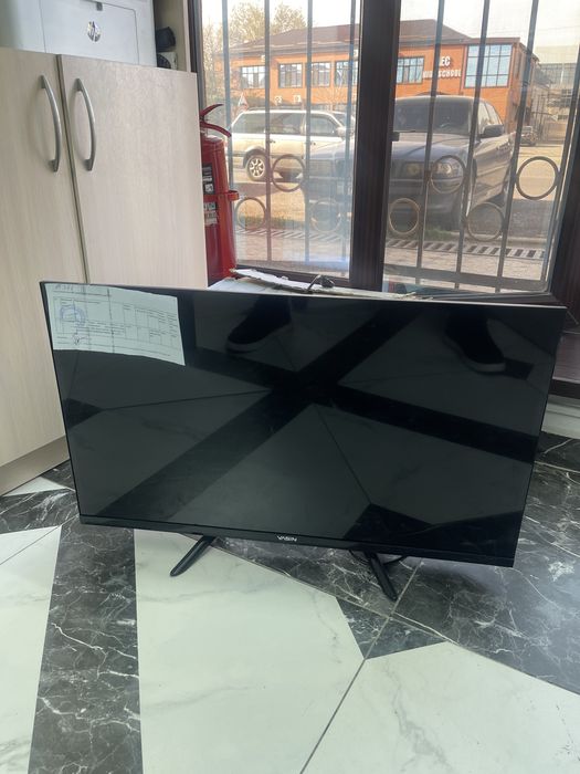 Телевизор Yasin