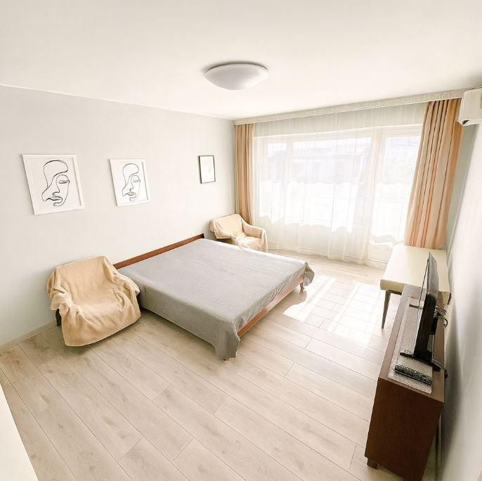 Двустаен апартамент в района на Младост!