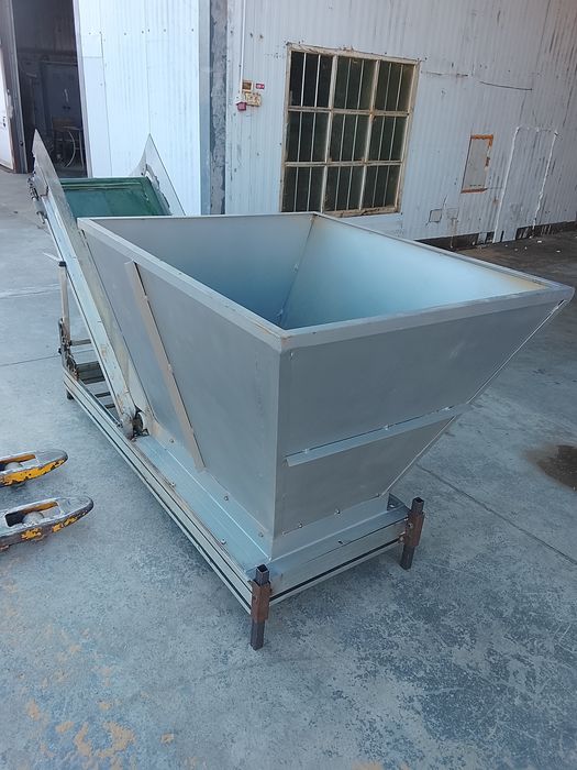 Banda transportoare cu buncăr receptie