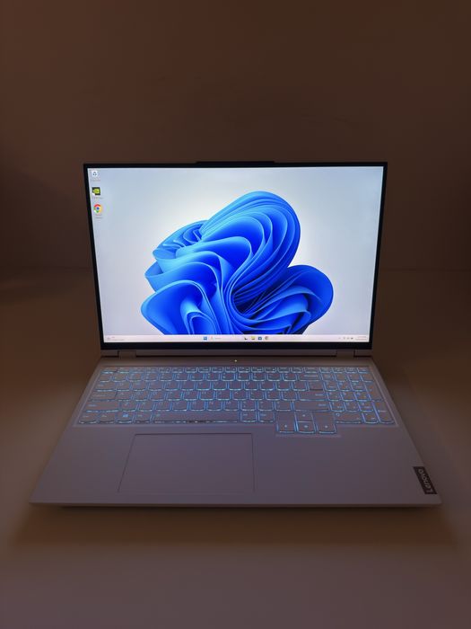 Laptop Gaming LENOVO Legion 5 Pro – RTX 3070 / Ryzen 7