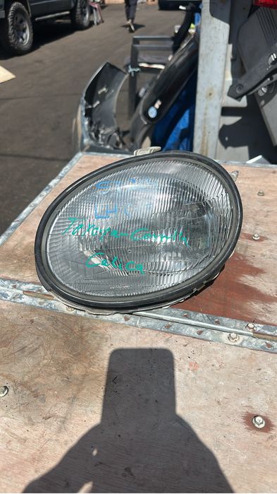 Левая фара на Toyota Corolla Celica