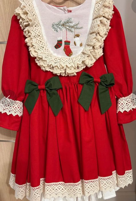 Rochiță roșie serbare