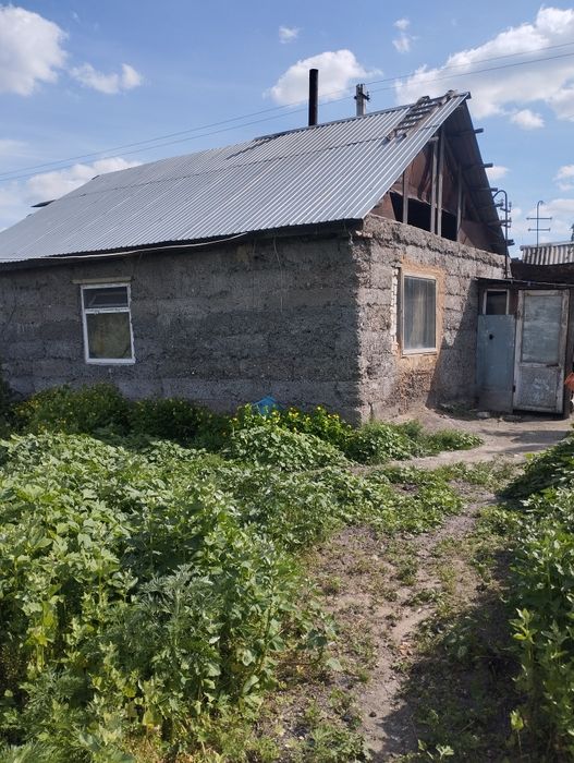 Дом с участком. Дачный массив Согра.