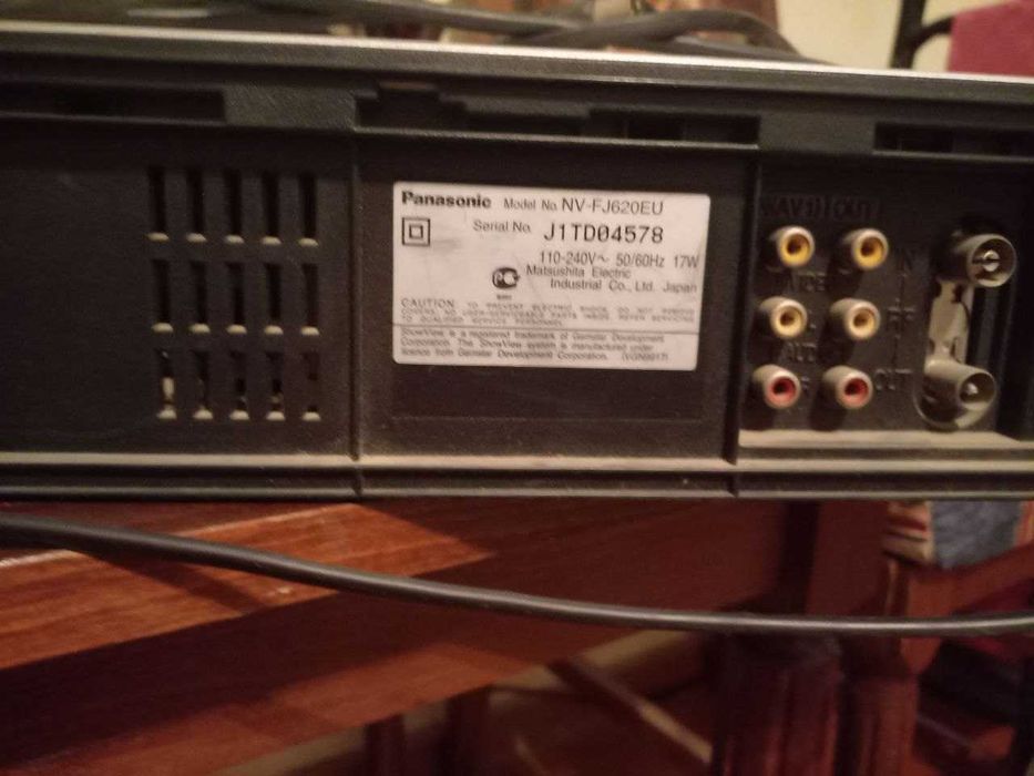 Видео магнитофон Panasonic
