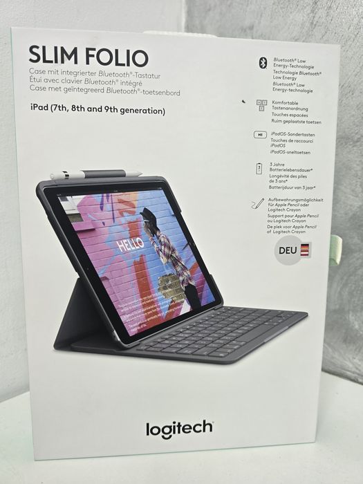 Logitech Slim Folio, compatibilă cu iPad-urile de generația a 7-a, a 8