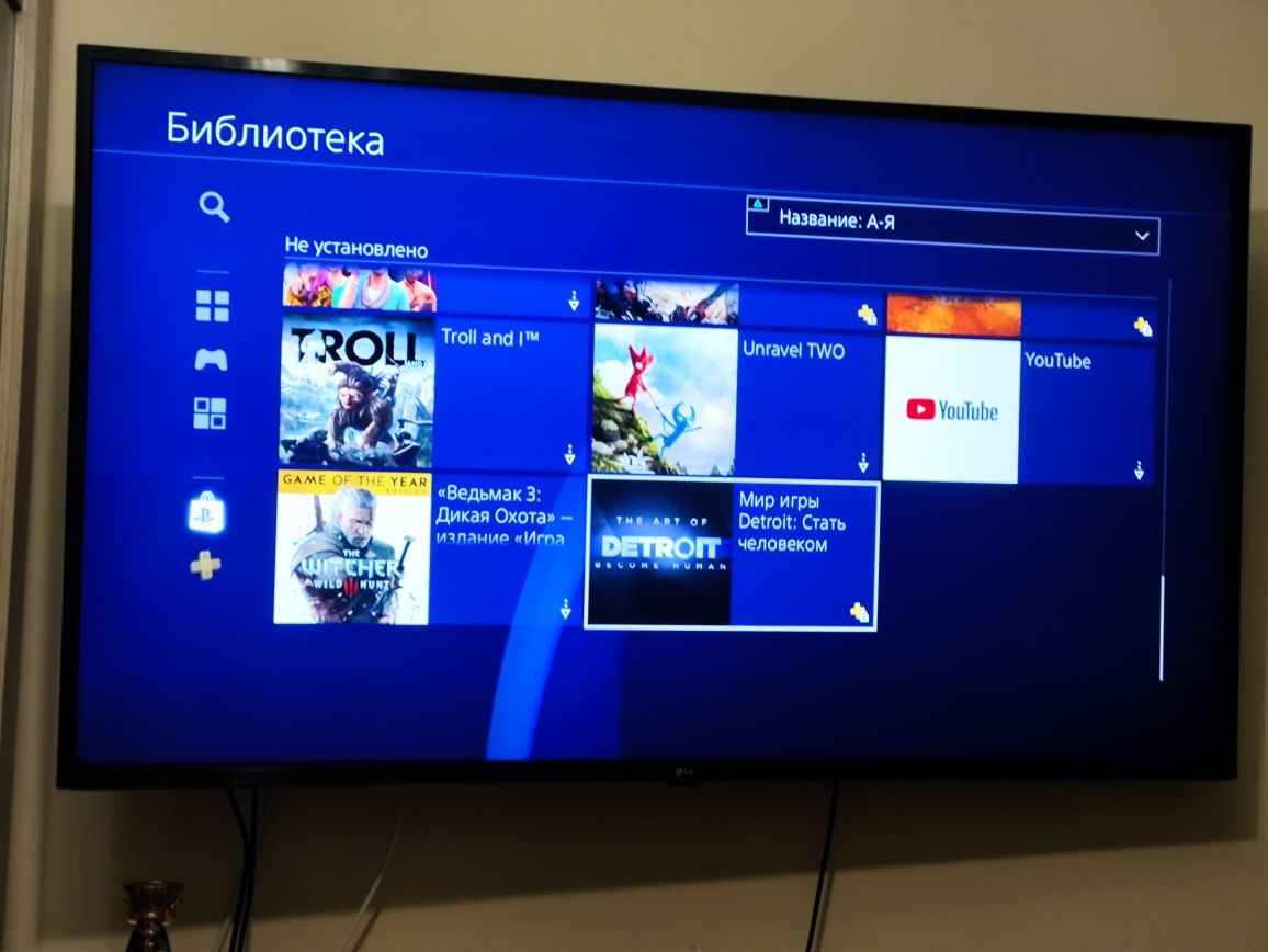 Playstation 4 в хорошем состоянии