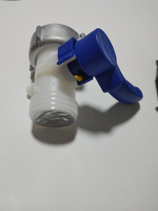 Robinet butoi bazin 1000 l litri