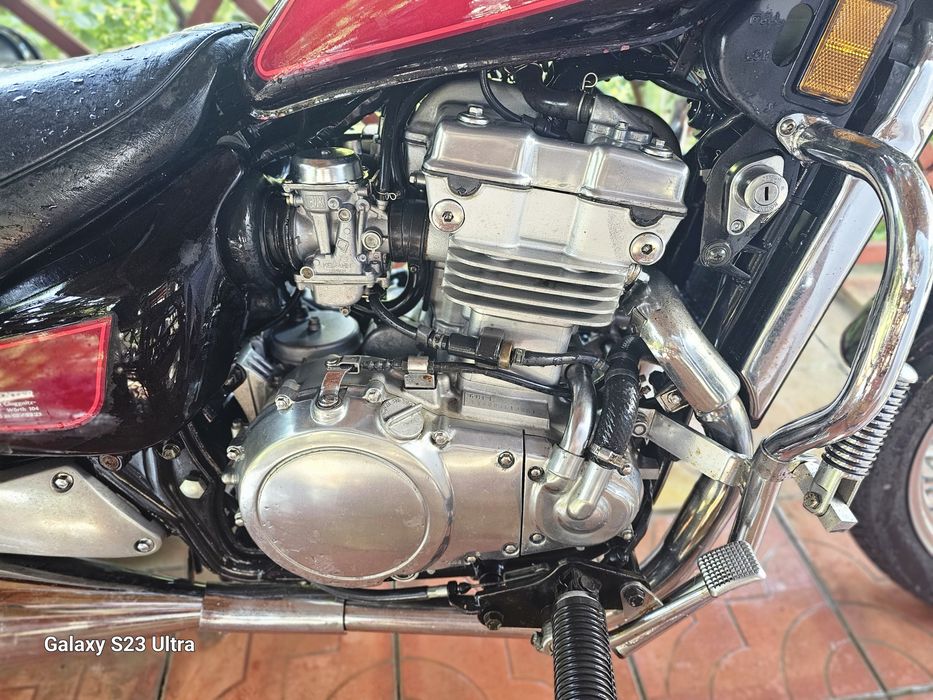 Kawasaki EN500 + echipament complet (cască Airoh, geacă piele, mănuși)