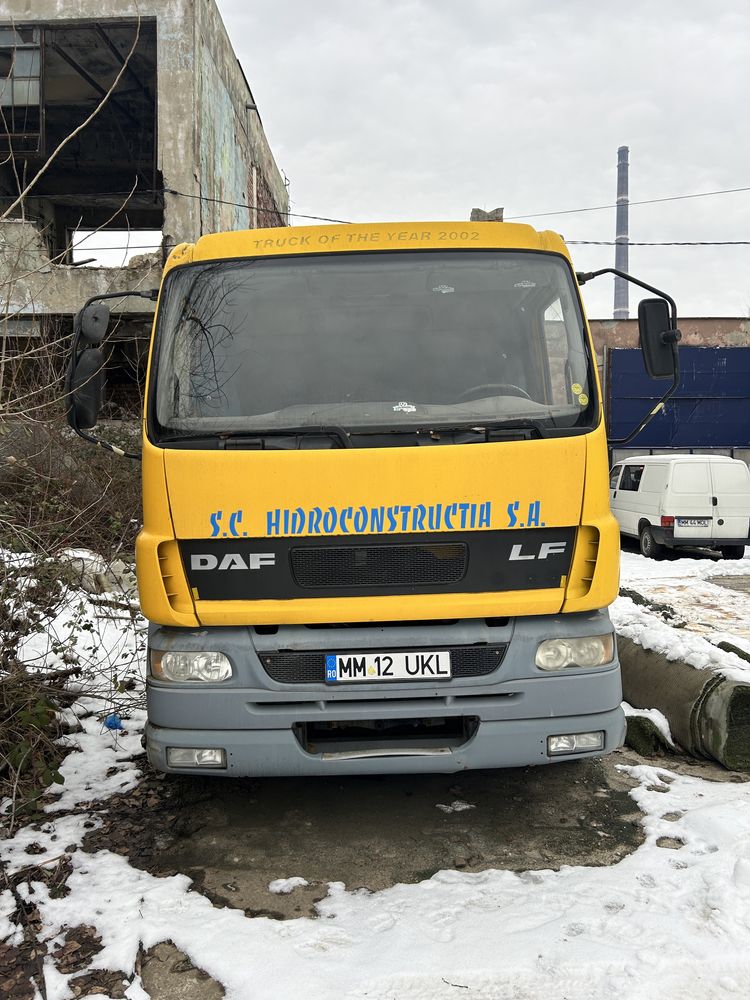 DAF LF 12 tone platformă