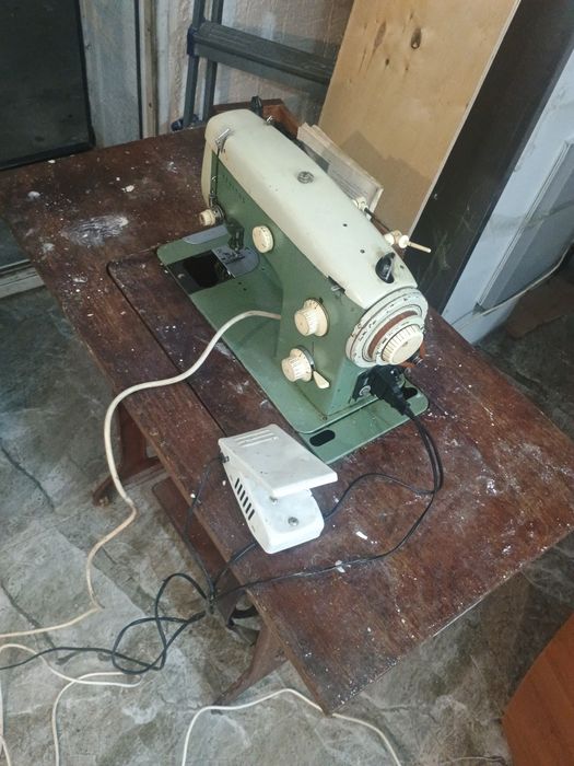 швейная машинка,швейная машина