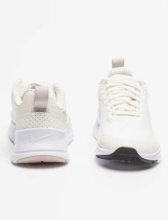 NIKE Air Max Nuaxis Маратонки. Сникърси