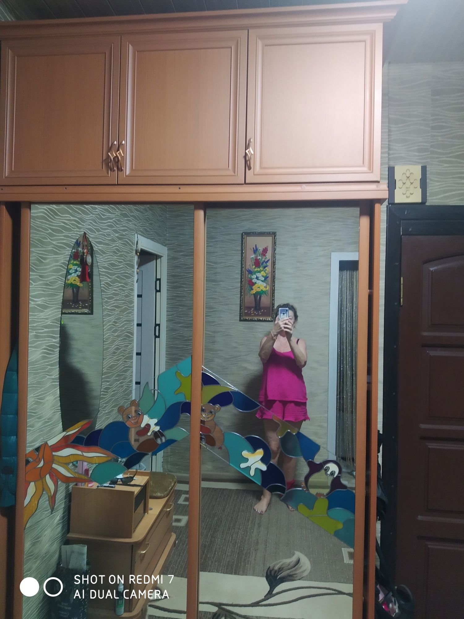 Продам шкаф шифоньер
