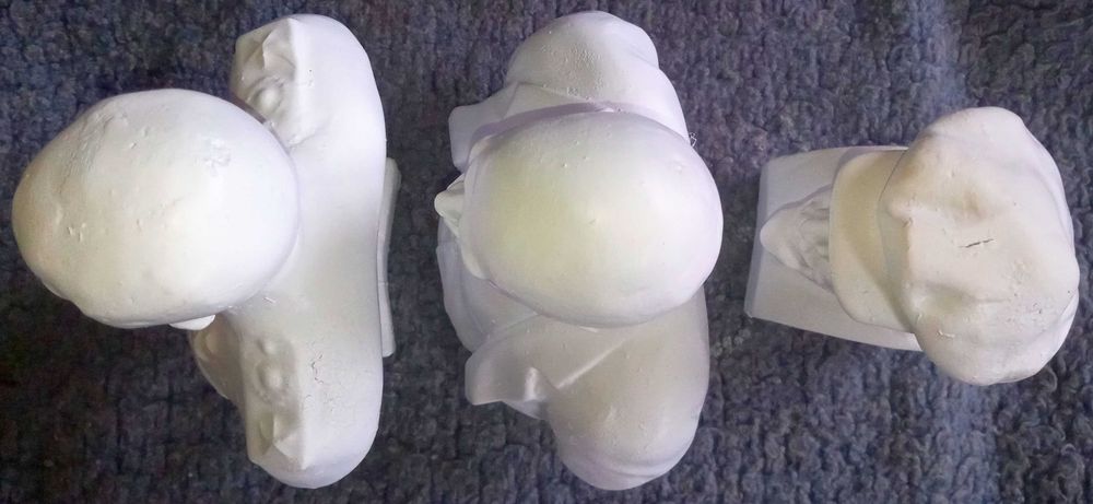 Гипсови скулптури на Ленин и Сталин до гърдите. СССР. възстановени