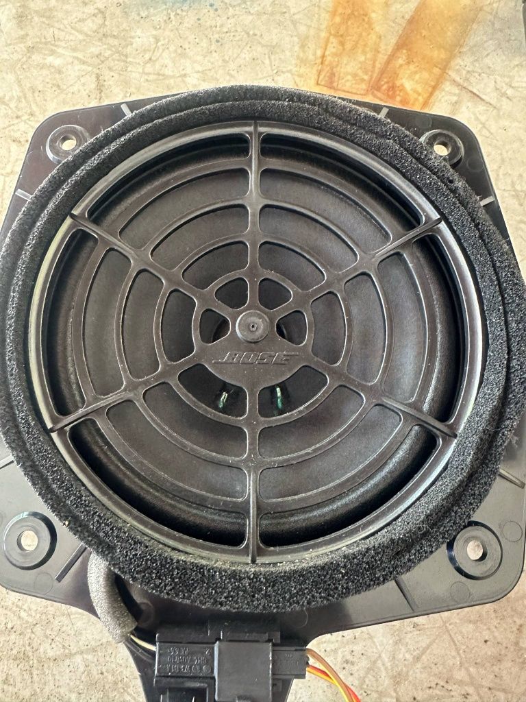 Крайна цена! Оригинална музикална система Bose Audi A3/S3 8P