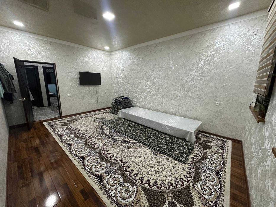 Продаётся 2х комн квартира на 2 этаже Ор-р  Чевар Киви