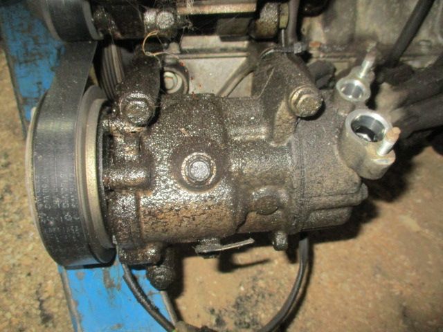 Compresor aer conditionat clima Peugeot 406 motor 1,4 benzina PROBAT