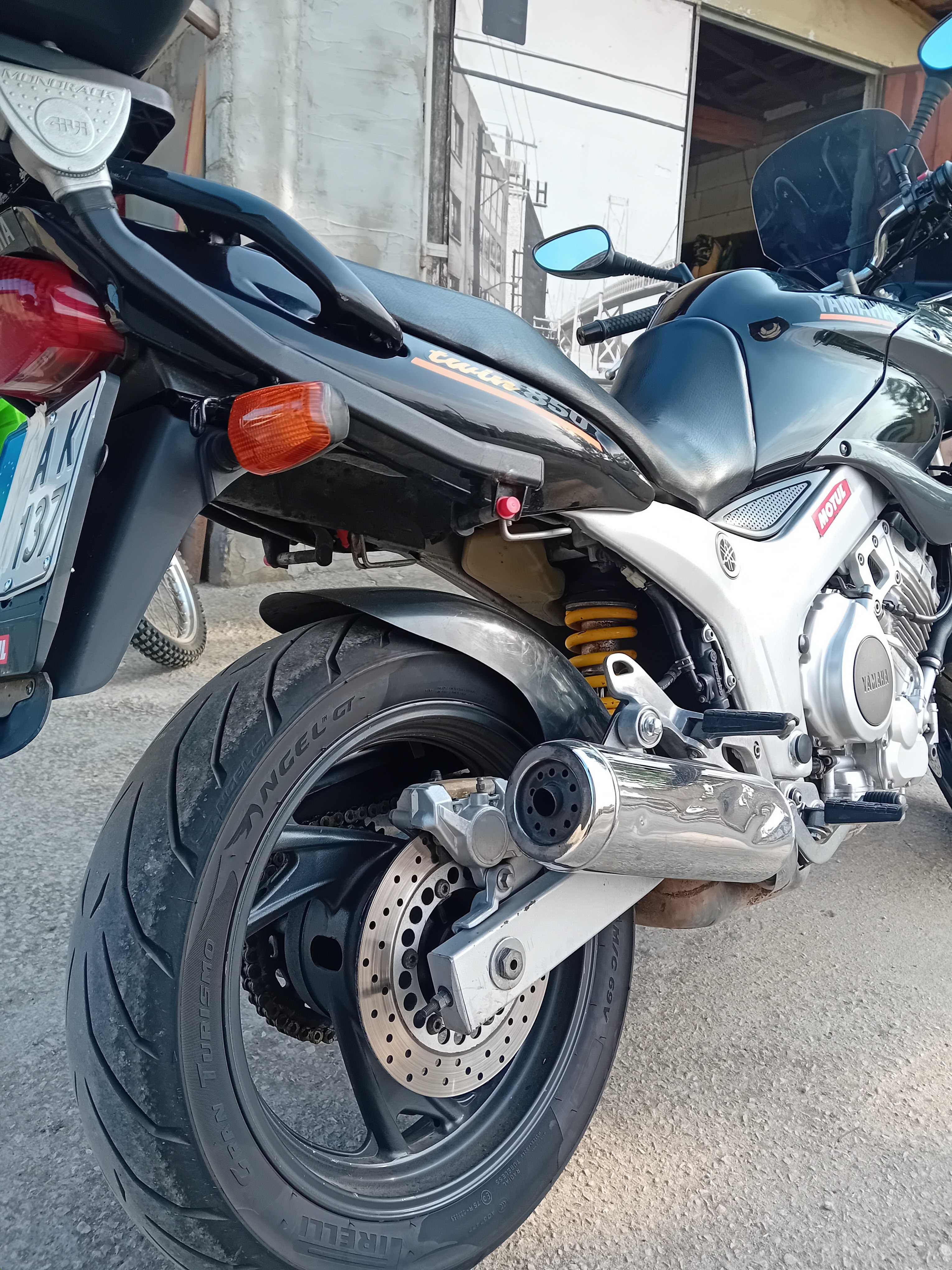 Yamaha TDM 850//