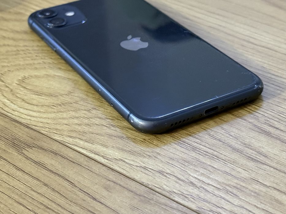 Бартер  iPhone 11 64гб 100%