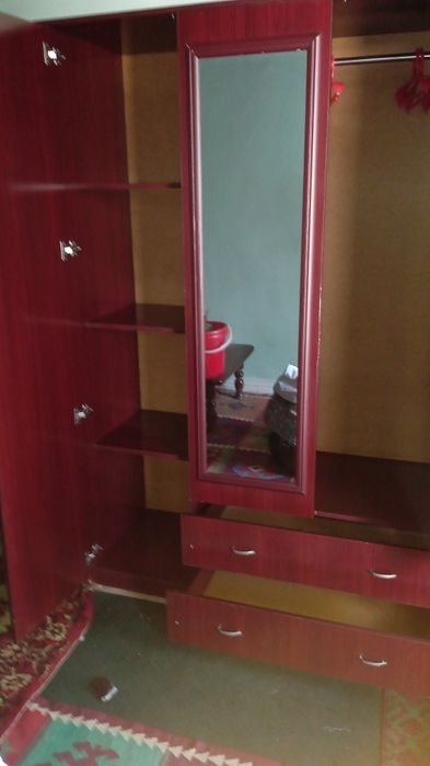 Mebel shfaner sotiladi