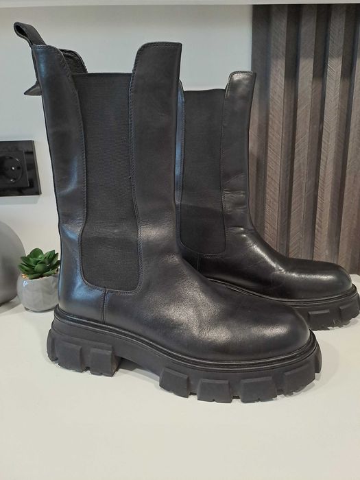 Боти (ботуши) Badura, естествена кожа, н-р 40