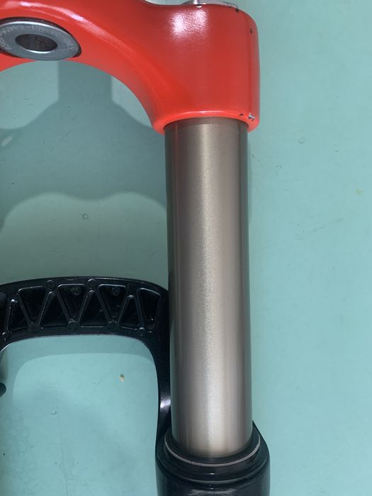 Fox ,Manitou ,Rockshox ,Marzocchi